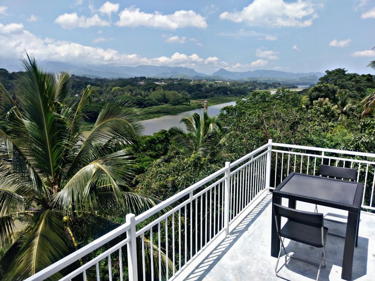 Mahaweli View Inn Kandy Esterno foto